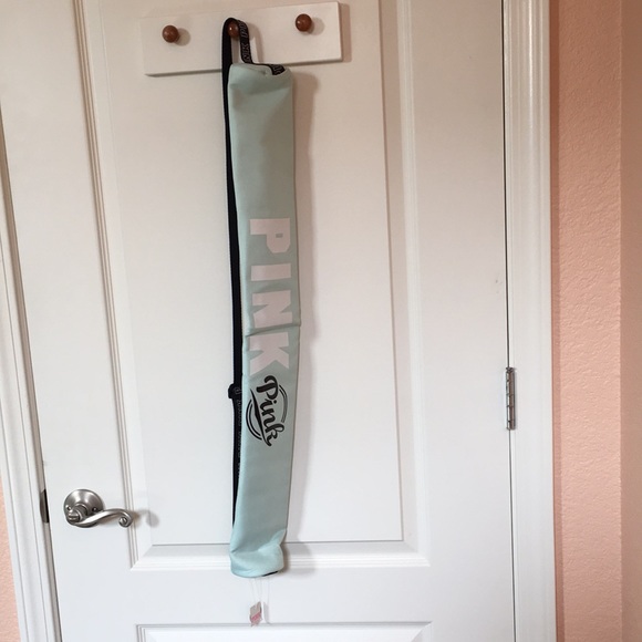*HP!* NWT PINK Victoria’s Secret cooler. Light green, white, and black. - Picture 1 of 5